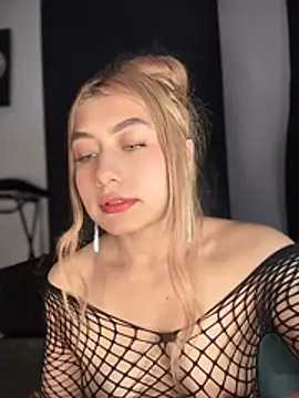 XXX chat uživo modela _Danna