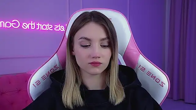StacyEvances Chat XXX in diretta
