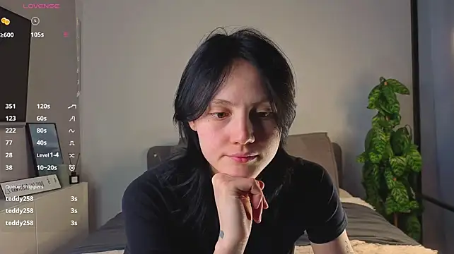 MaryCoopeer Adlı Modelin Canlı XXX Sohbeti
