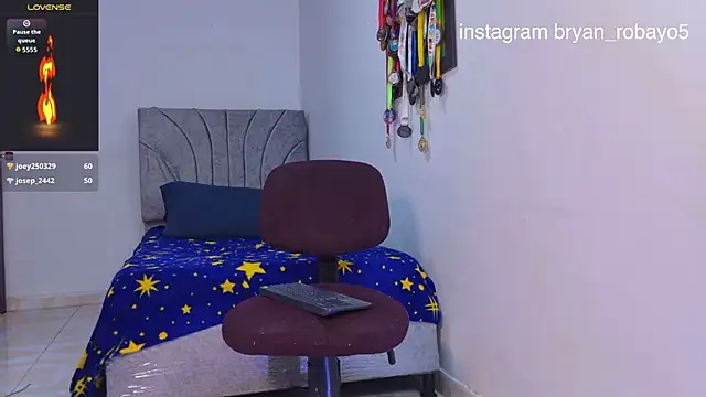 Bryan_robayo5 웹캠 쇼