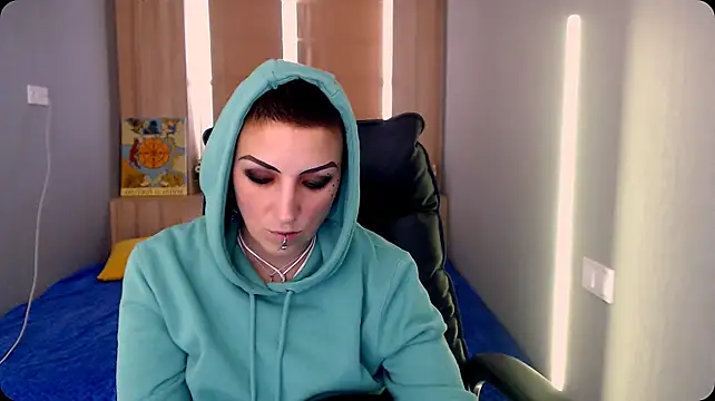 Živý XXX chat Sweet-n-Strong