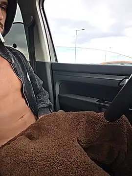 XXX chat uživo modela Zeefy