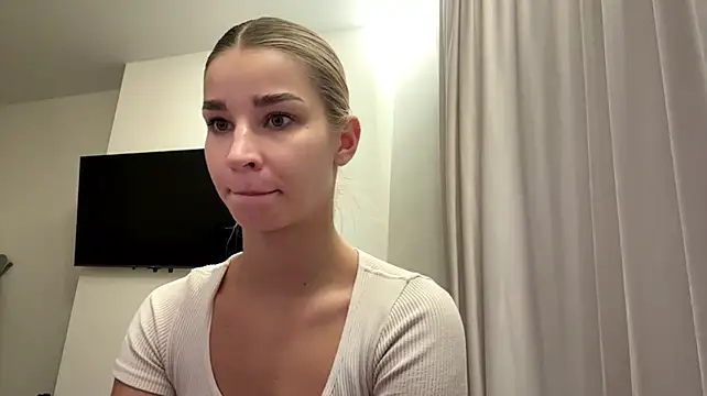 PickmeGirl Live XXX-Chat