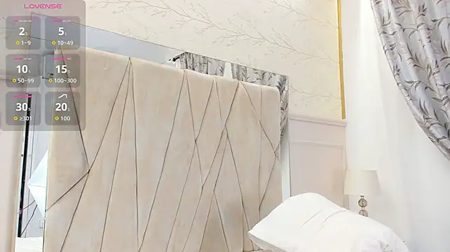 Adrien_Monteiro: απευθείας συνομιλία ΧΧΧ