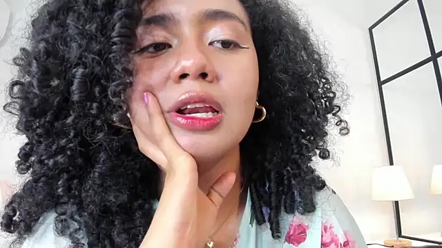 Chat XXX en directo de Kiraspell