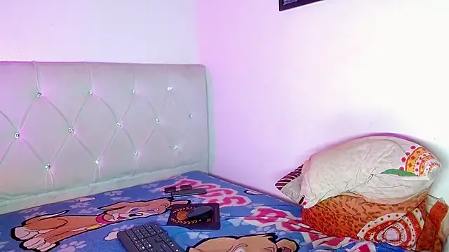 Živý XXX chat Angel_foxc13