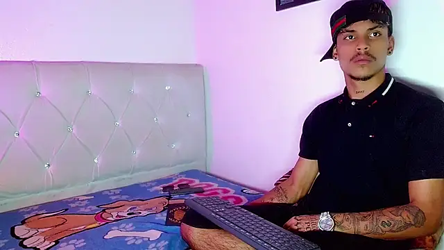 Czat XXX na żywo – Angel_foxc13