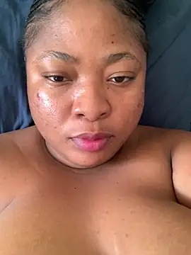 ChubbySpiderx Chat XXX in diretta