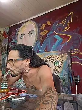 צ'אט XXX בשידור חי של Toycockhot