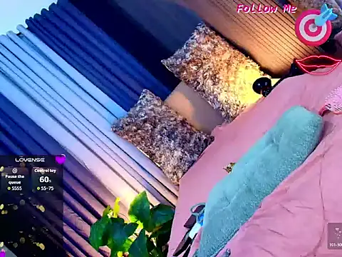Show modela MissSamDomina na web-kameri
