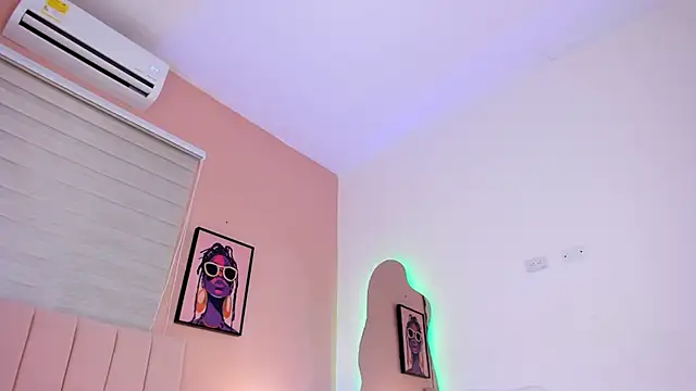 Živý XXX chat allie_miss
