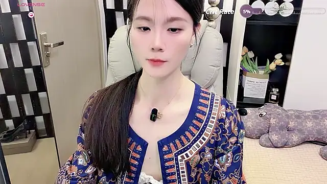 Yueyue-MM's Live XXX Chat