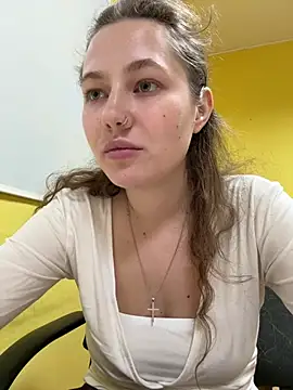 AsynaYuuki – Naživo XXX chat