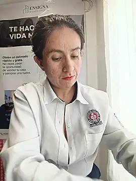 Valentina--1 Live XXX-Chat