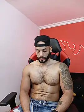 Mike_savage3 Adlı Modelin Canlı XXX Sohbeti