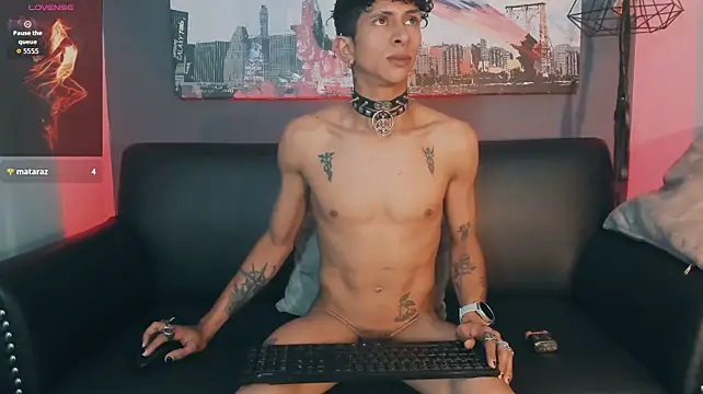 Maximoking26 Live XXX Chat