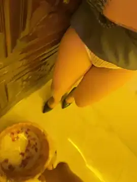 XXX chat uživo modela nede-6