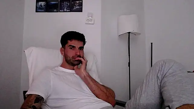 Verycutex Chat XXX in diretta