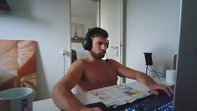 alpha-hunk – Naživo XXX chat