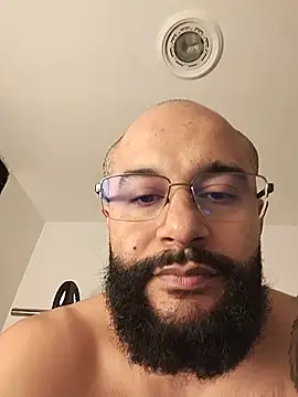 צ'אט XXX בשידור חי של Luke__09