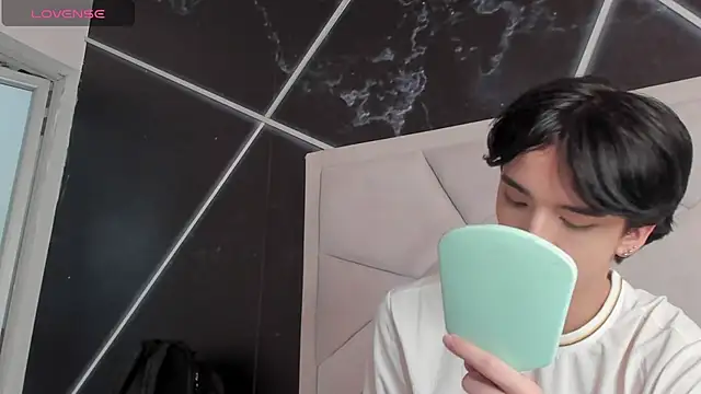 Živý XXX chat AerumChae