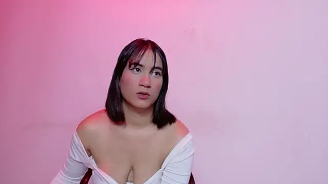 XXX chat uživo modela AliceandMax