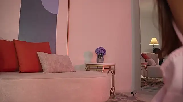 NaomiSainzのライブXXXチャット