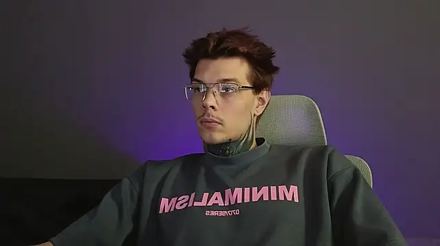 XXX chat uživo modela DENIS_HERE