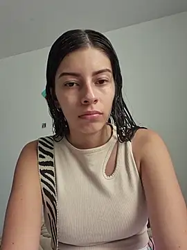 IrisBound's Live XXX Chat