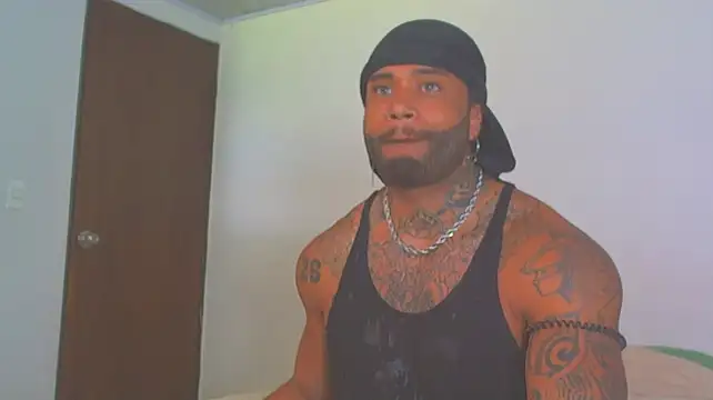 ragnar0825 Live XXX Chat