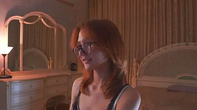 FrediaPfeiff's Live XXX Chat