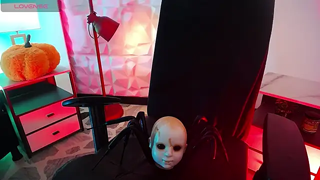 mere_in_redd Chat XXX in diretta