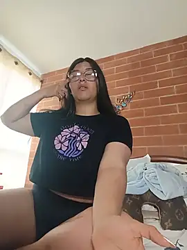 Chat XXX en directo de Amber_Caprice_