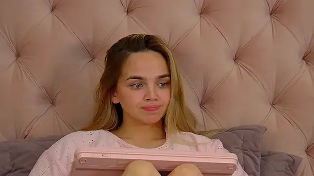 AnitaVenture's Live XXX Chat
