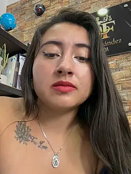 Chatroom XXX en direct de _Sarah-Office1