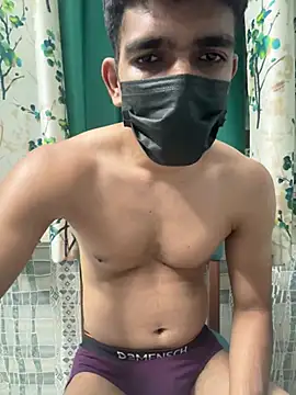 Naughtytomboy78 Show in webcam