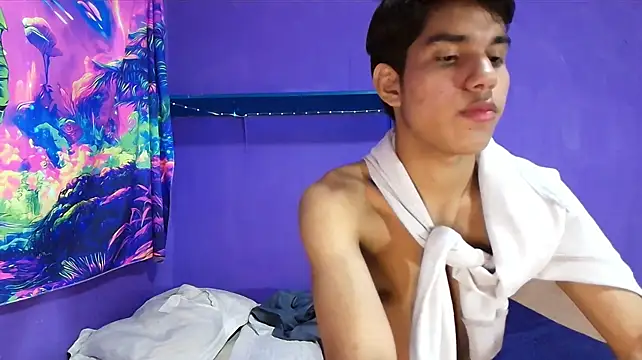 Dante__twink Adlı Modelin Canlı XXX Sohbeti