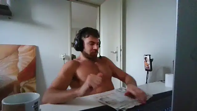 alpha-hunk Live XXX-Chat