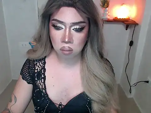 LasciviousDelilah's Webcam Show