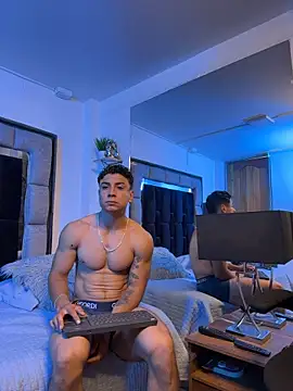 Chat +18 de MR_MUSCLE ao vivo