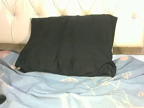 Stormymbally live XXX chat
