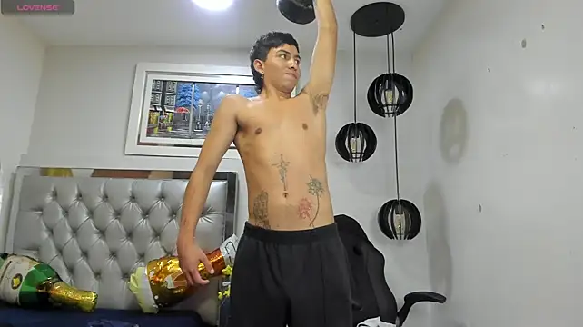 Leo_Royce Live XXX Chat