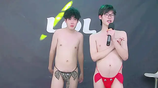 XXX chat uživo modela LOL-010