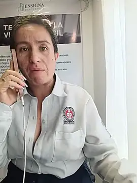 Chat +18 de Valentina--1 ao vivo