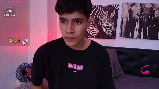 Chat XXX ao vivo de Jacob5_