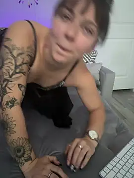 Chatroom XXX en direct de Mamachulita
