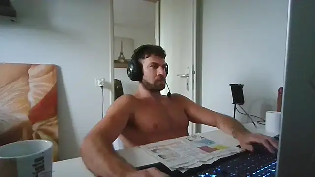 XXX chat uživo modela alpha-hunk