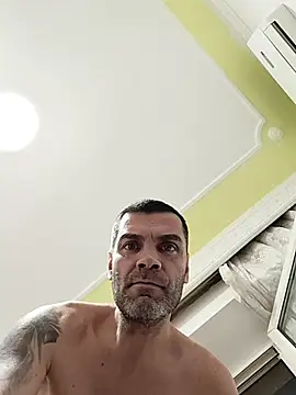 SIRMASTERDOMINATORXXL élő XXX-chatje