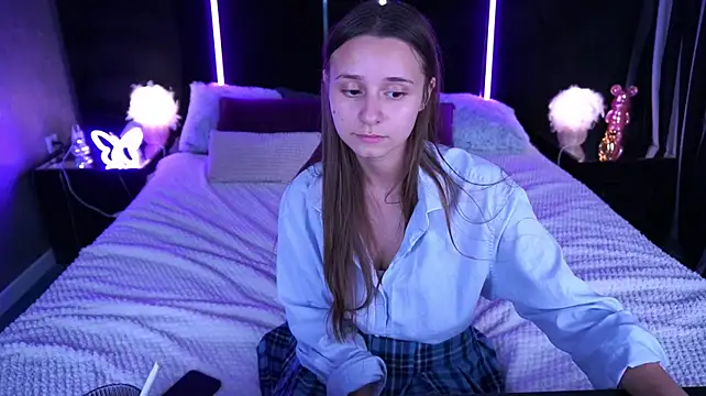 Chat XXX en directo de TinyNatalie