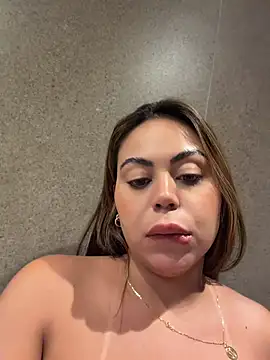 Živý XXX chat LariiHotWife